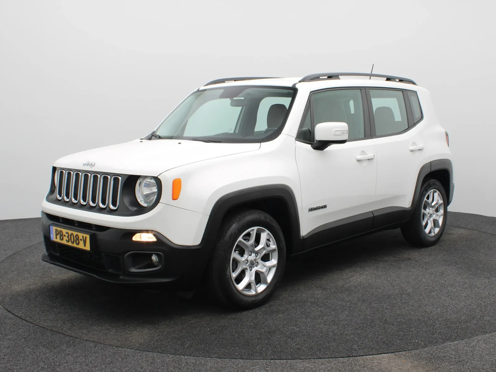 Jeep Renegade (2017) — foto 1