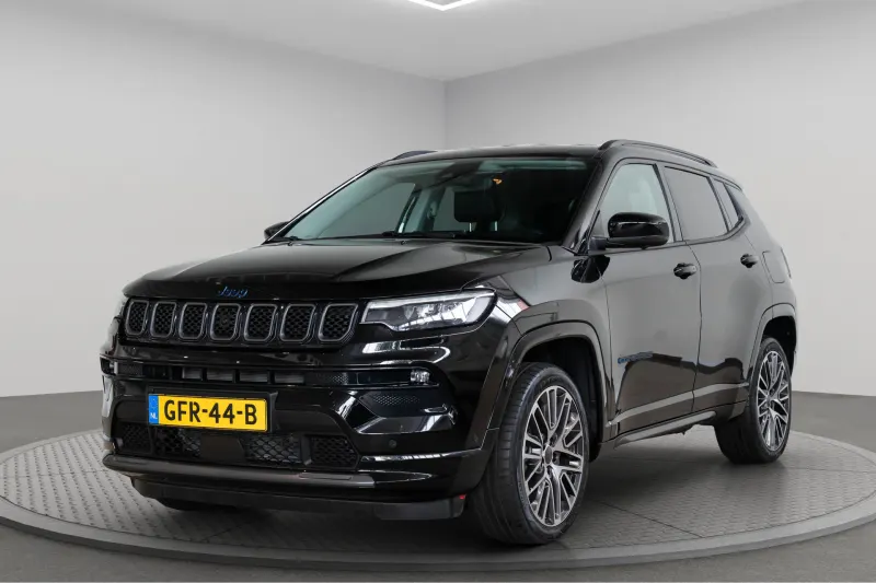 Jeep Compass (2024)