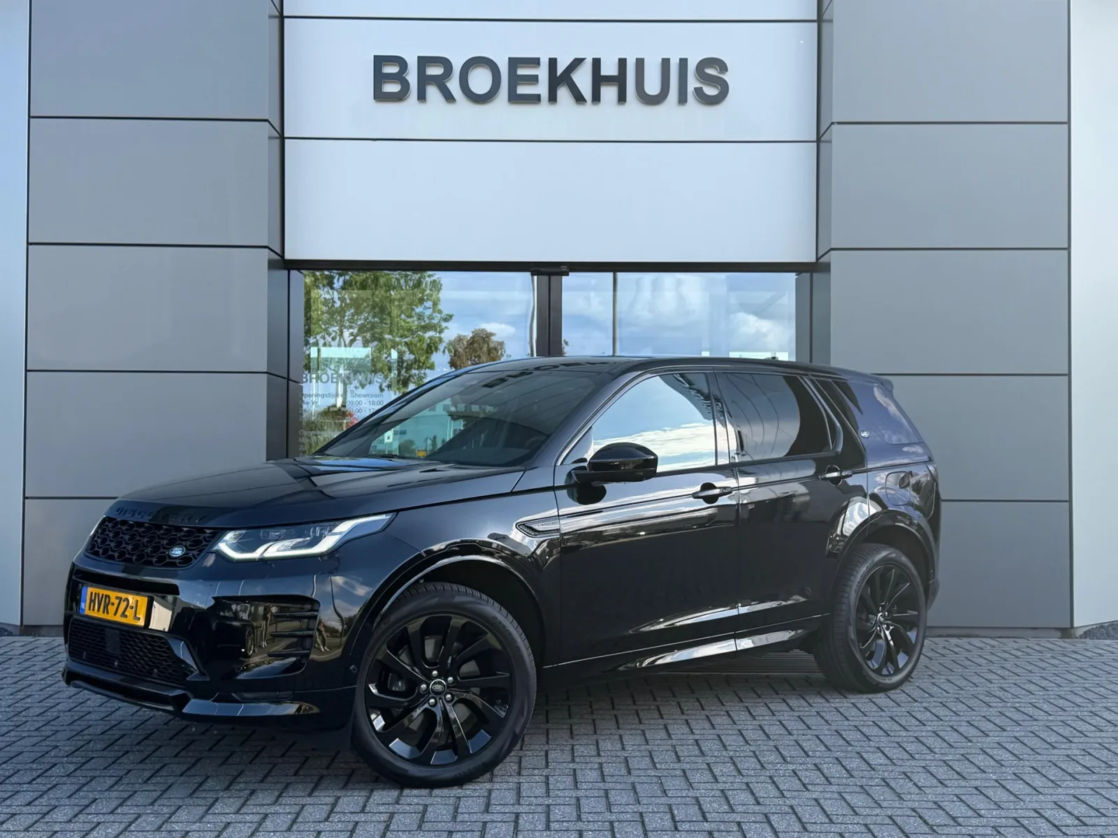 Land Rover Discovery Sport (2025) — foto 1