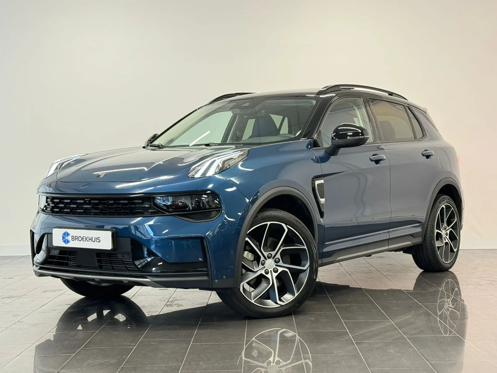 Lynk & Co 01 (2025) — foto 1