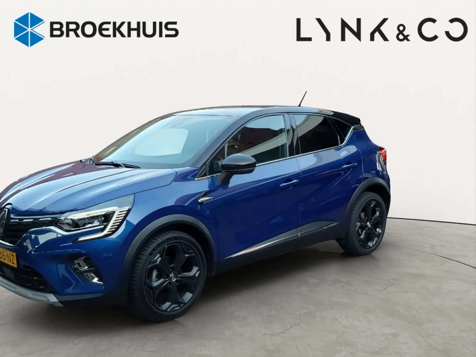 Renault Captur (2021) — foto 1