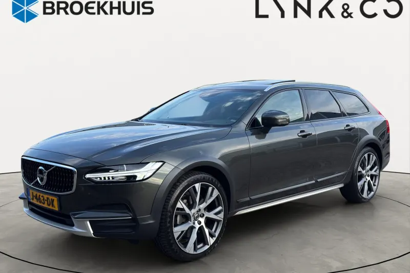 Volvo V90 Cross Country (2020)