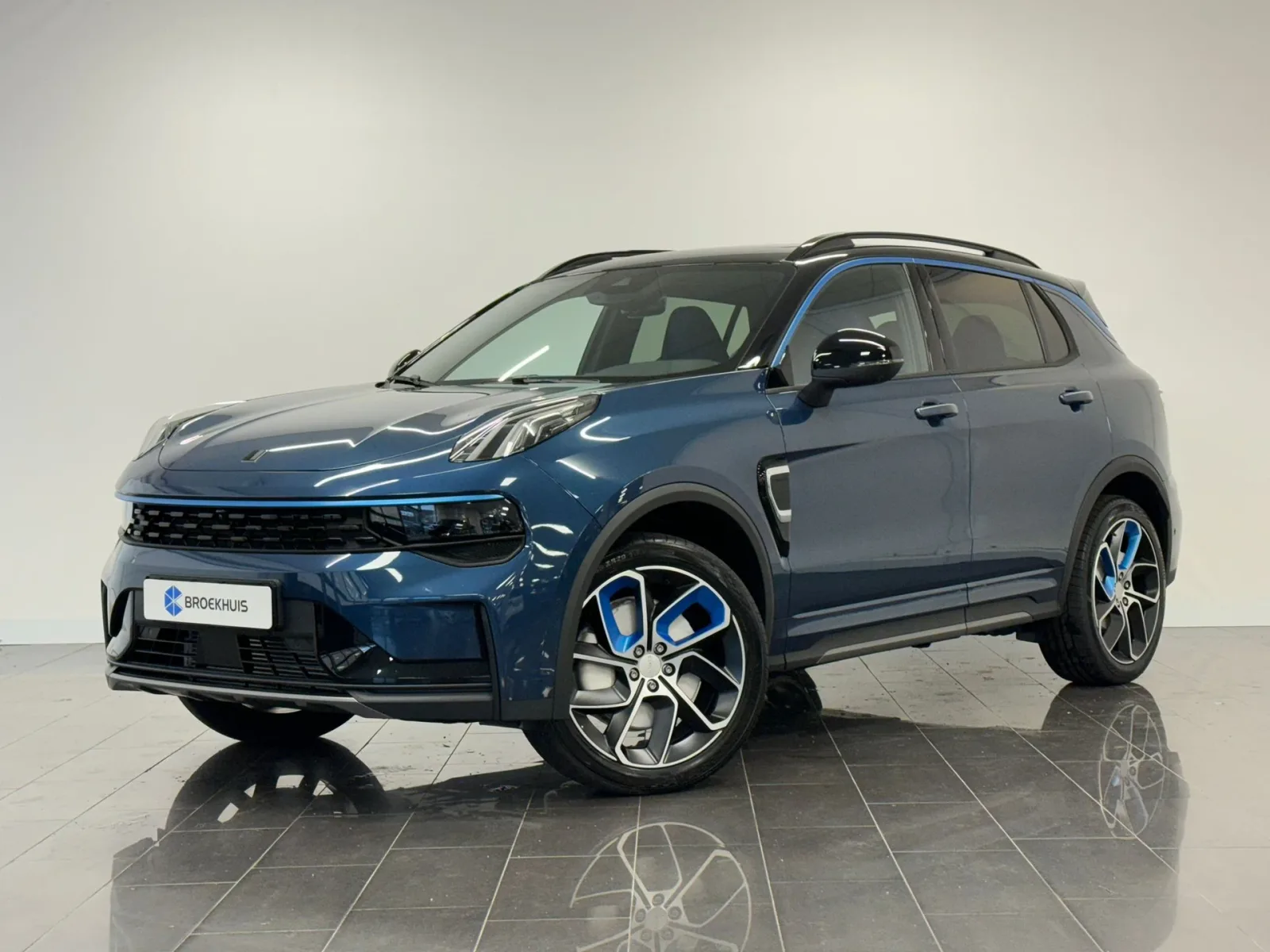 Lynk & Co 01 (2025) — foto 1