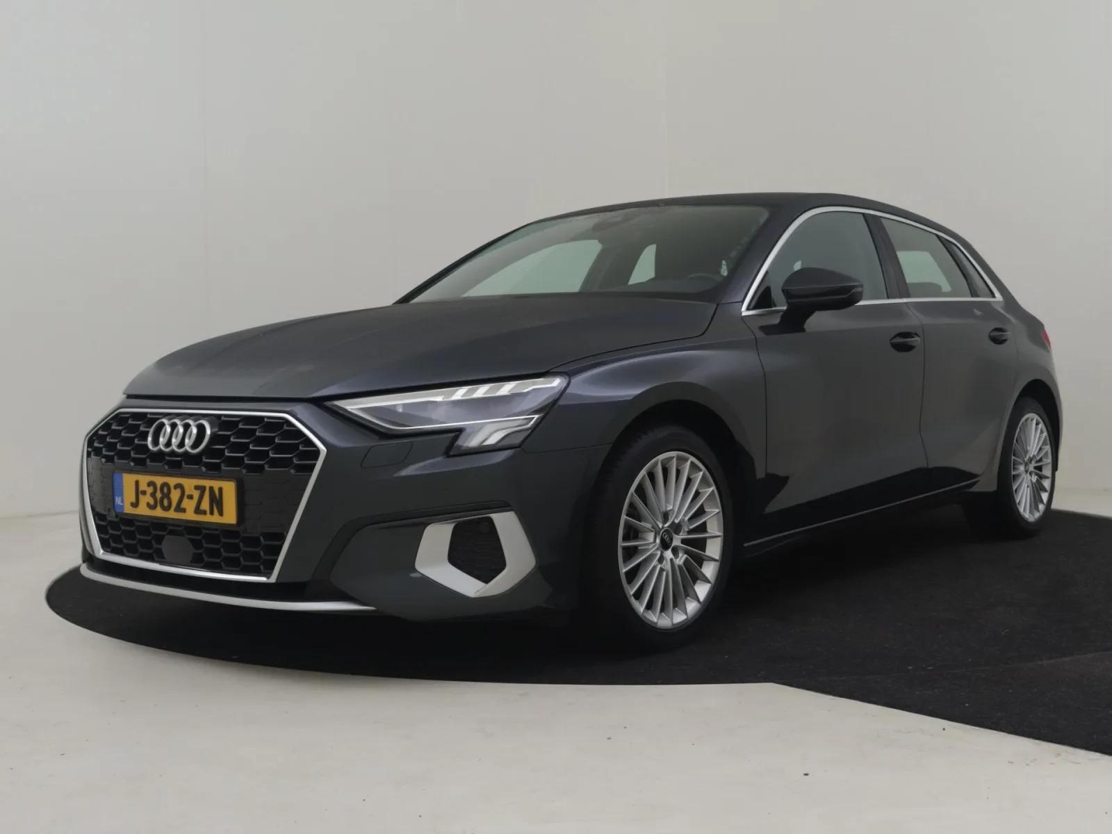 Audi A3 (2020) — foto 1