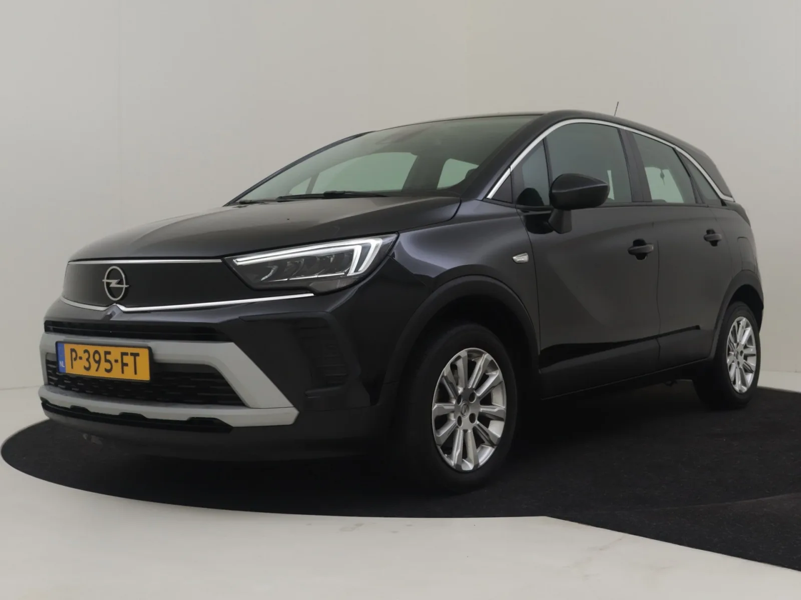 Opel Crossland (2022) — foto 1