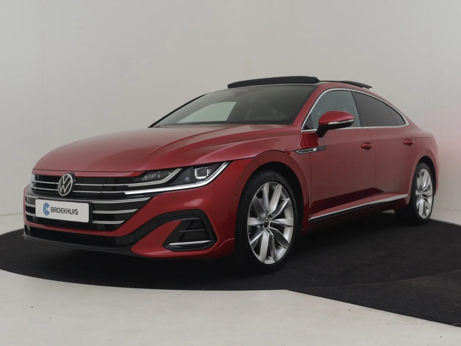 Volkswagen Arteon (2022) — foto 1