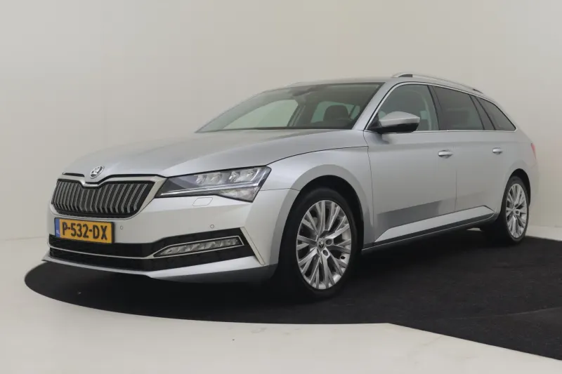 Škoda Superb (2021)