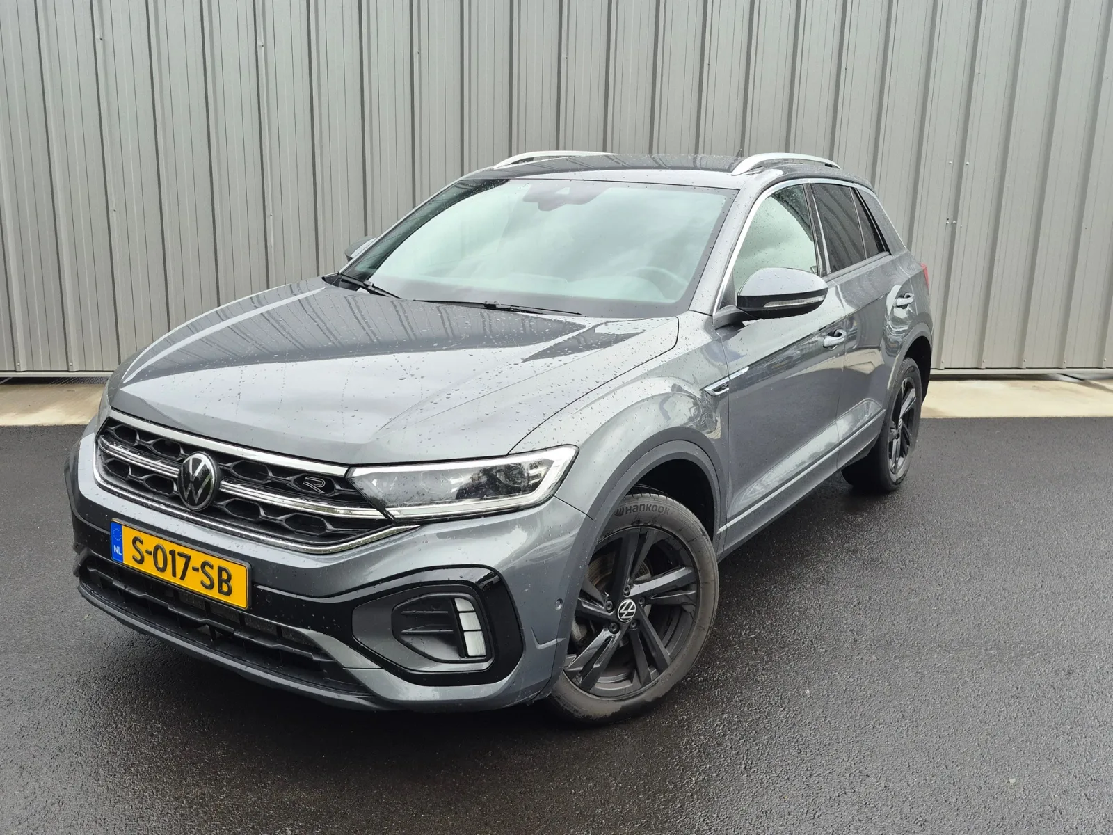 Volkswagen T-Roc (2023) — foto 1