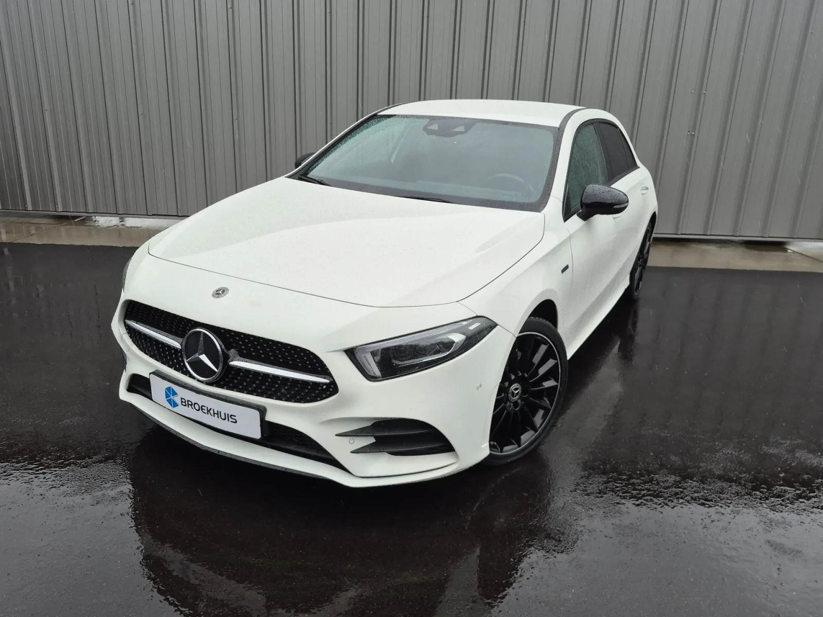 Mercedes-Benz A-Klasse (2021) — foto 1