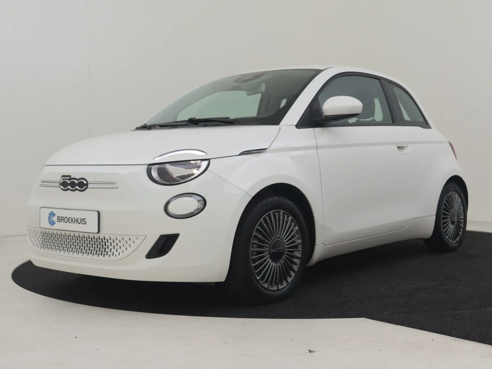 Fiat 500e (2023) — foto 1