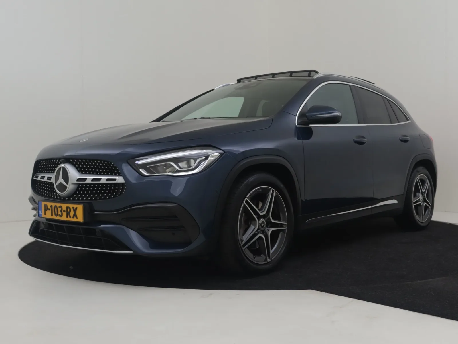 Mercedes-Benz GLA-Klasse (2020) — foto 1