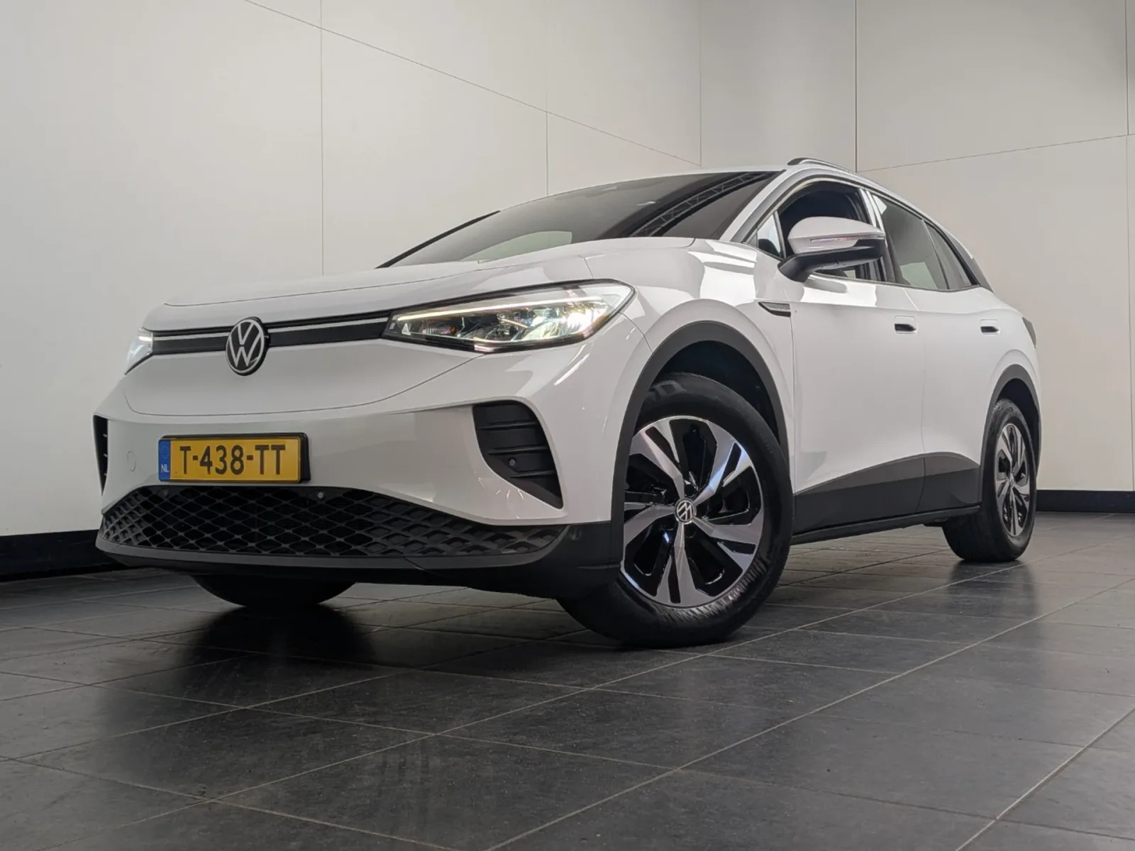 Volkswagen ID.4 (2023) — foto 1