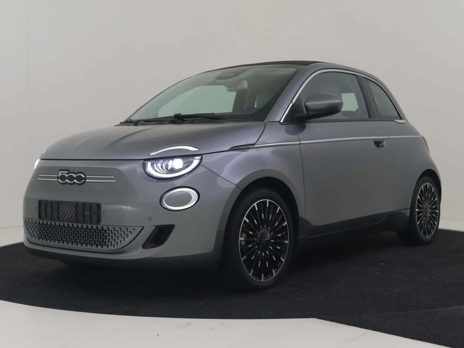 Fiat 500C (2022) — foto 1