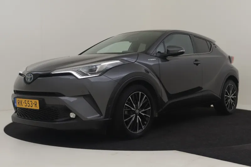 Toyota C-HR (2017)