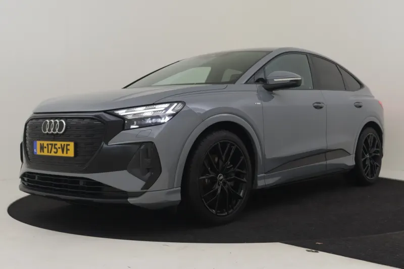 Audi Q4 e-tron (2021)