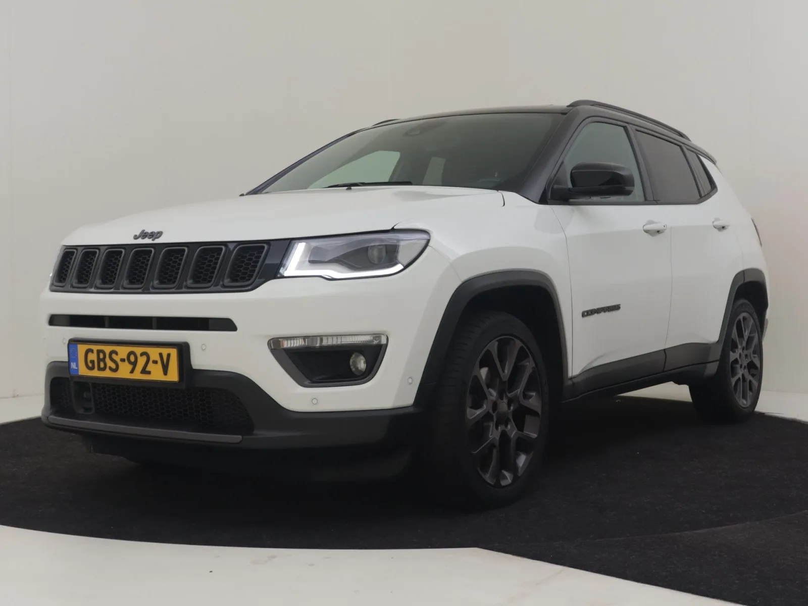 Jeep Compass (2020) — foto 1