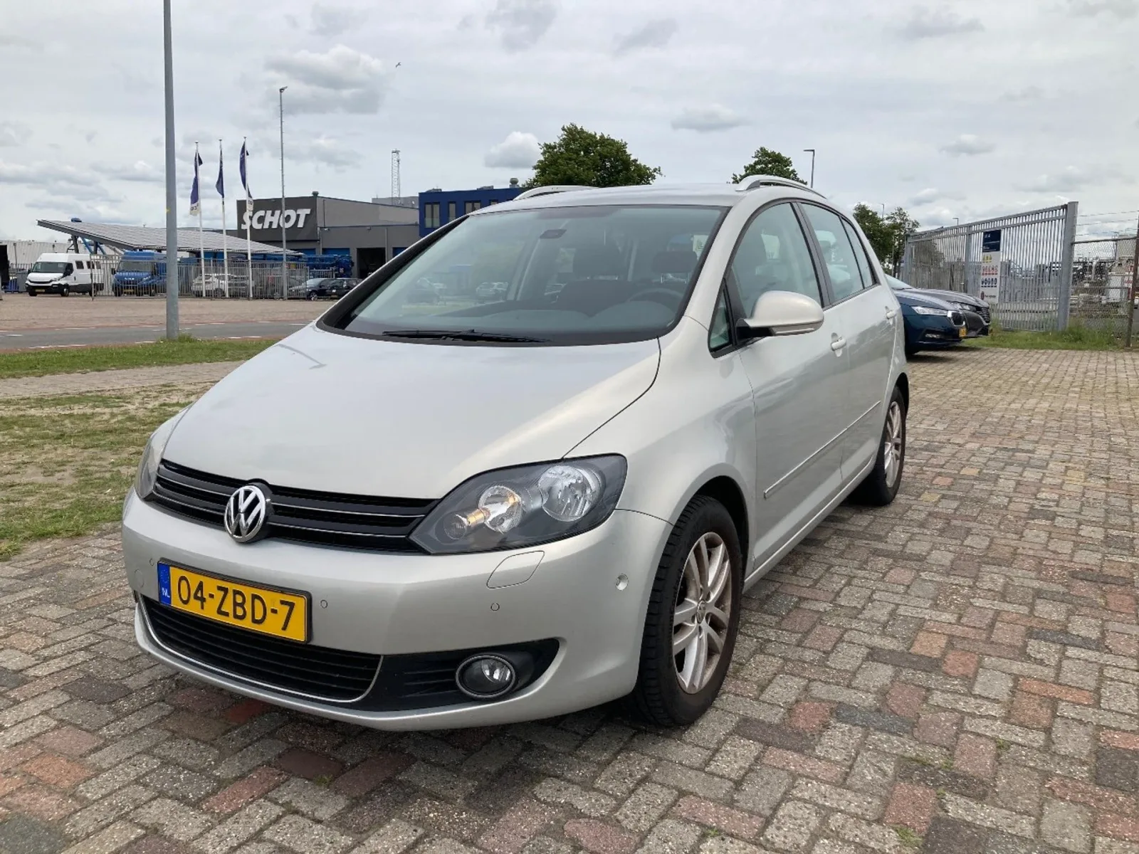 Volkswagen Golf Plus (2012) — foto 1