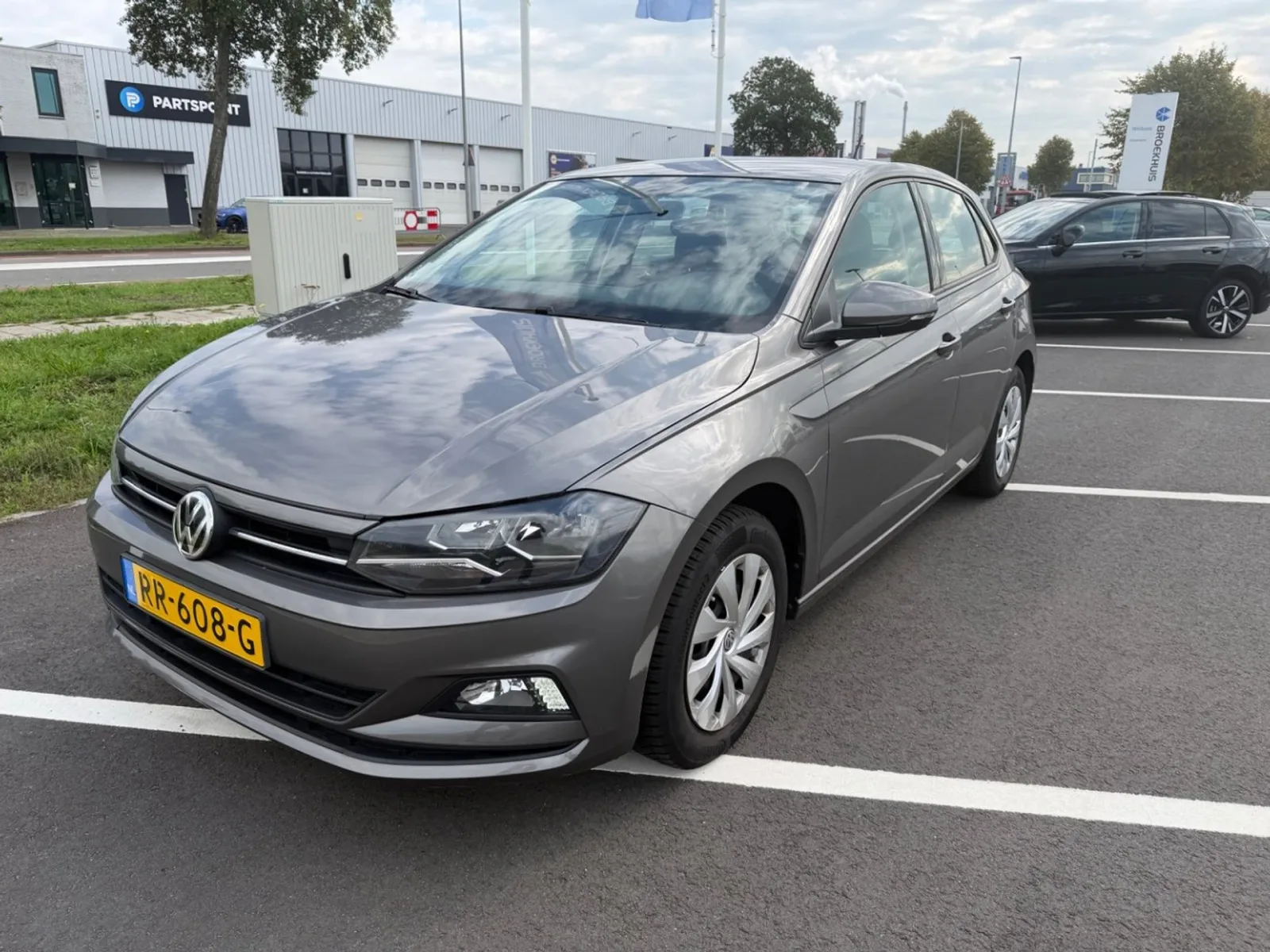 Volkswagen Polo (2018) — foto 1