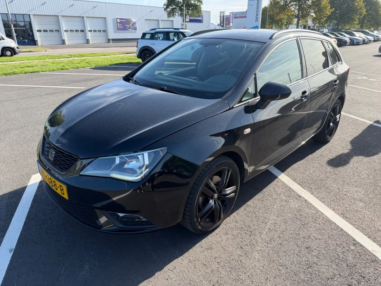 SEAT Ibiza (2015) — foto 1