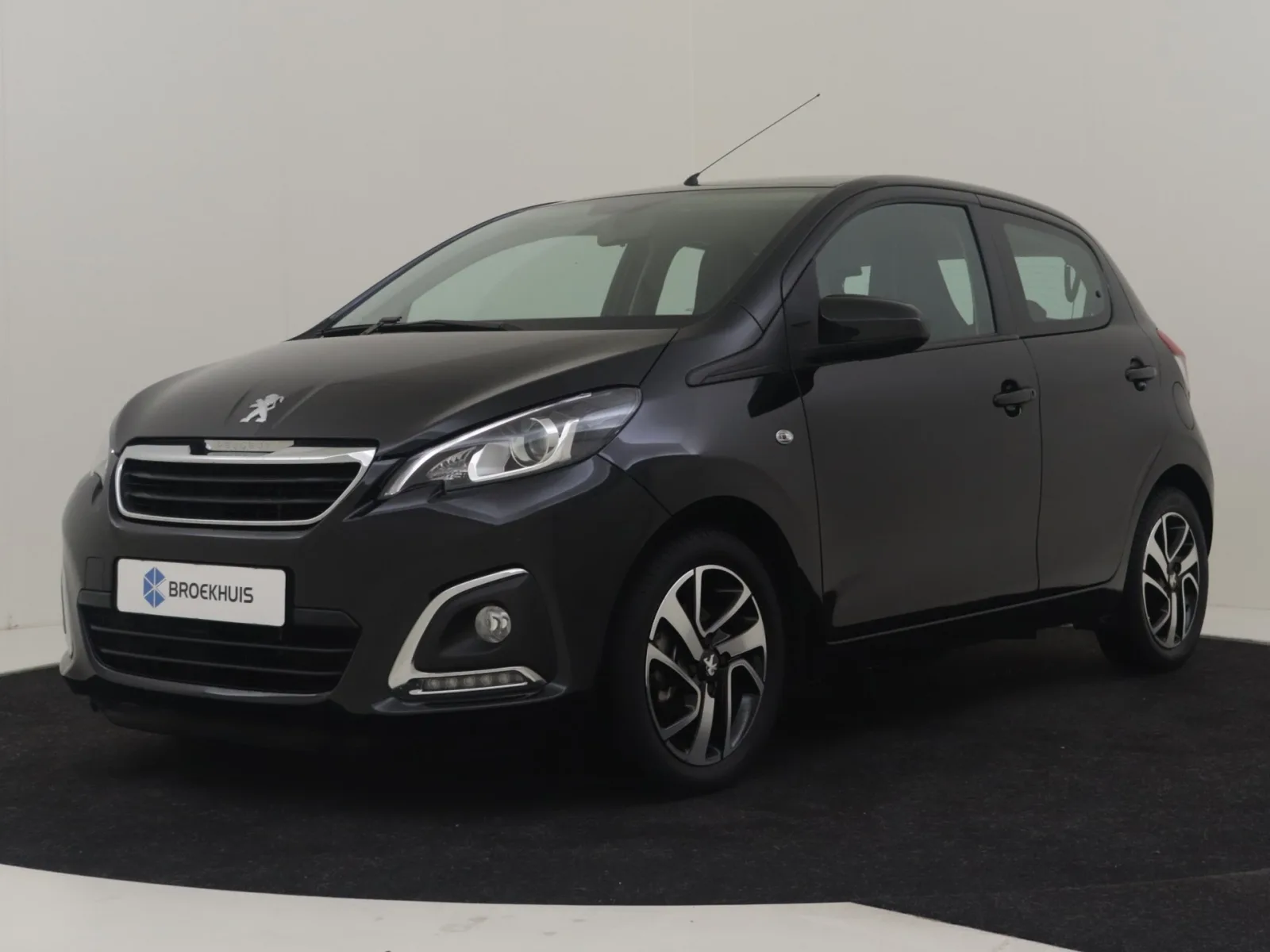 Peugeot 108 (2017) — foto 1