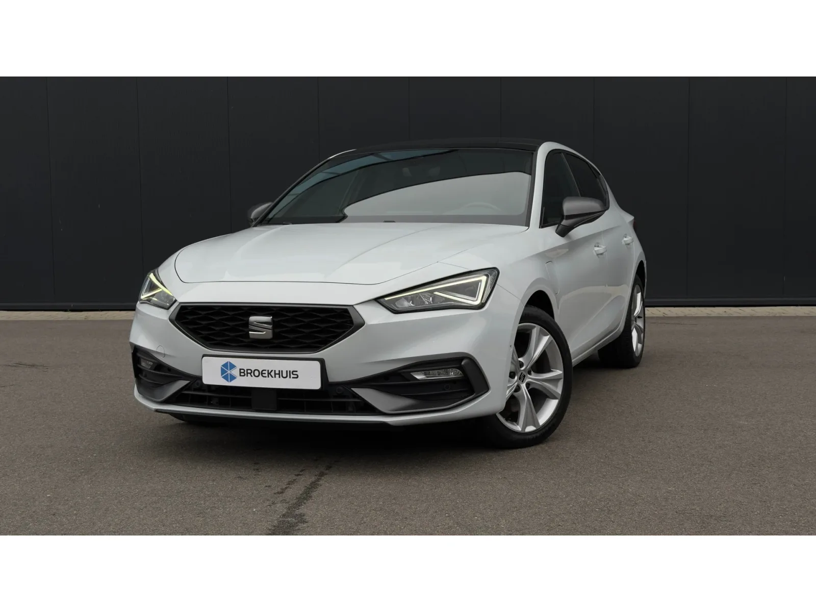 SEAT Leon (2021) — foto 1