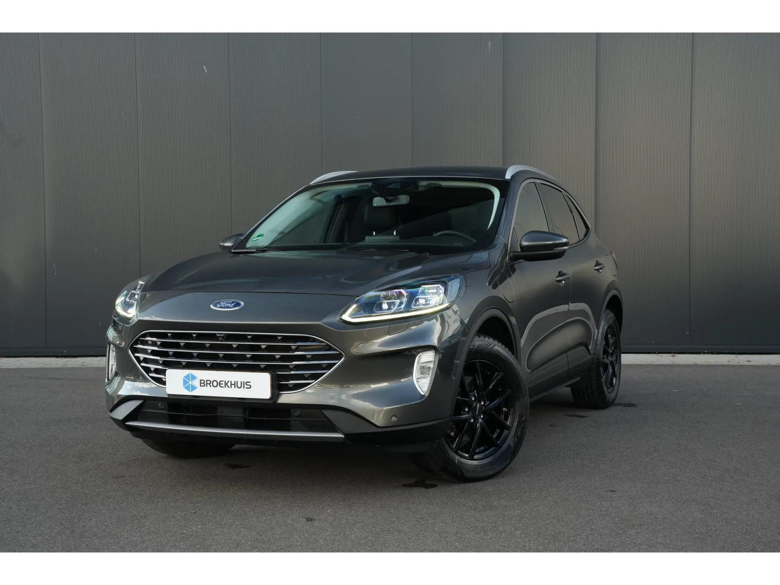 Ford Kuga (2023) — foto 1