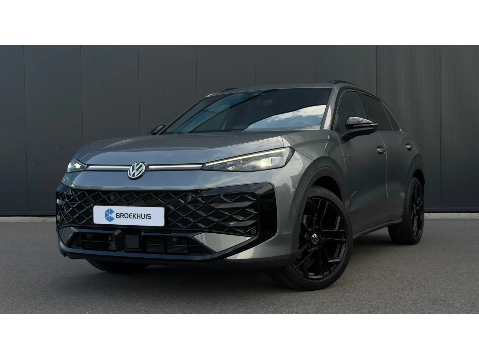 Volkswagen T-Roc (2026) — foto 1