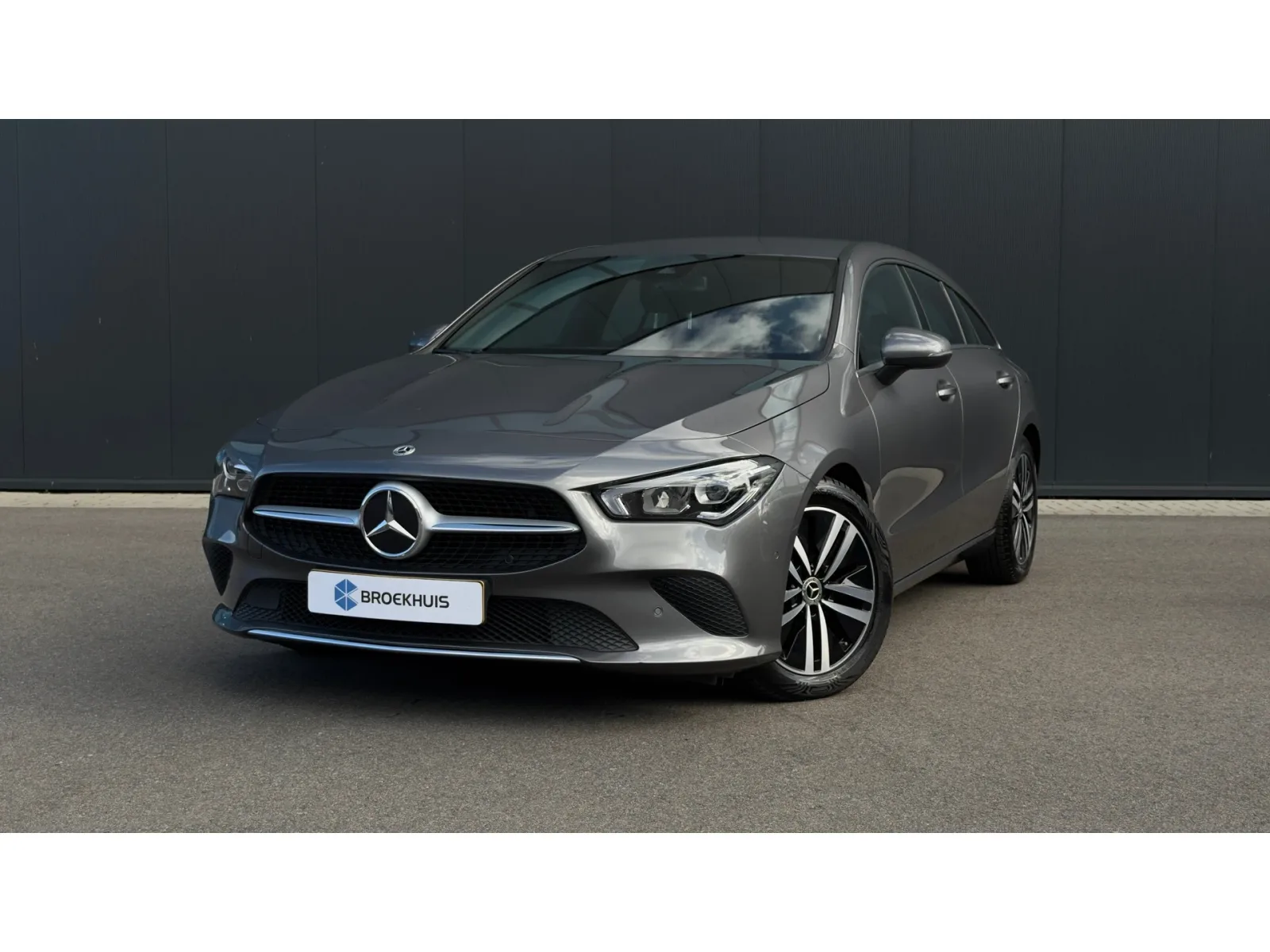 Mercedes-Benz CLA-Klasse (2021) — foto 1