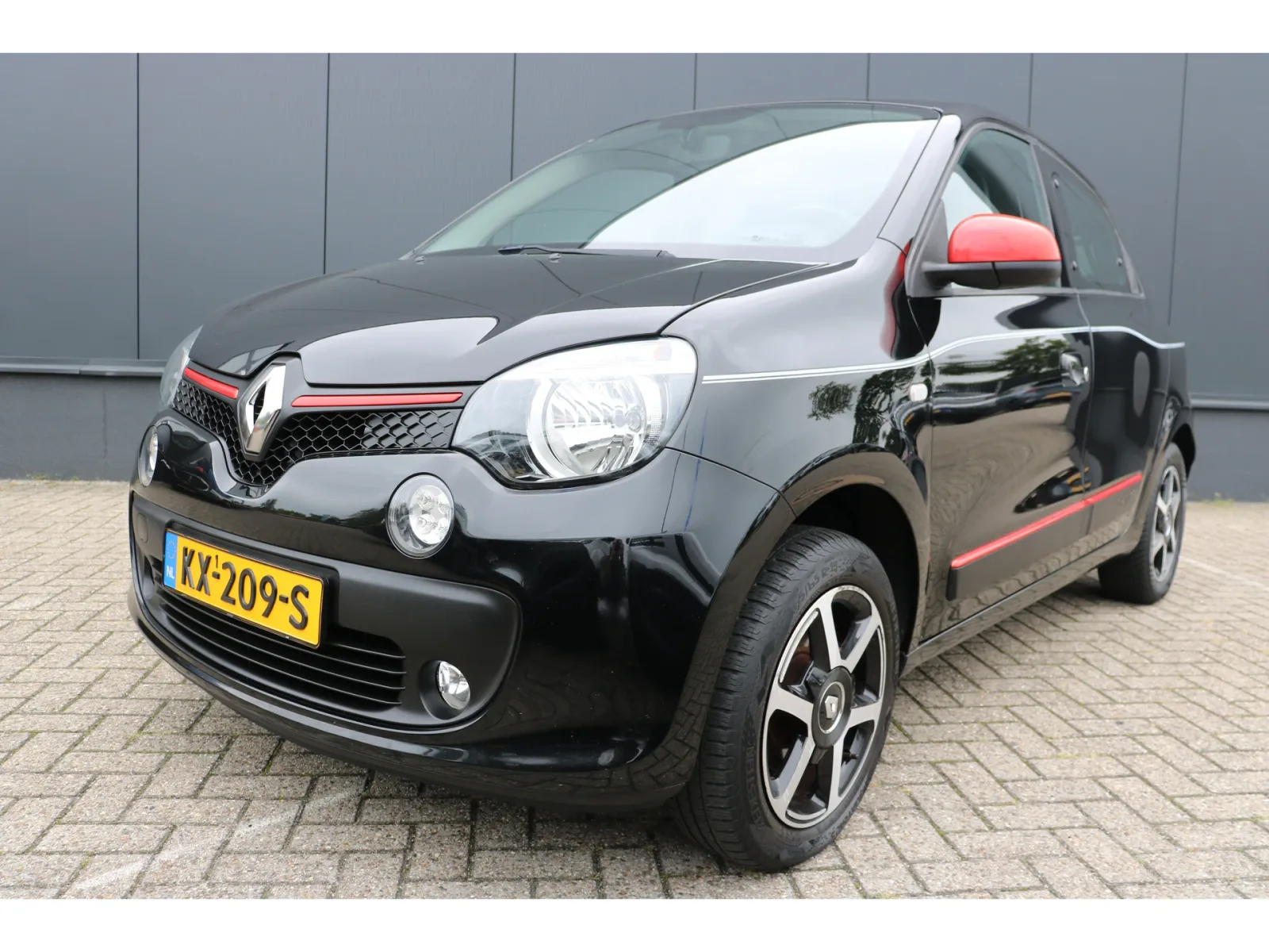 Renault Twingo (2016) — foto 1