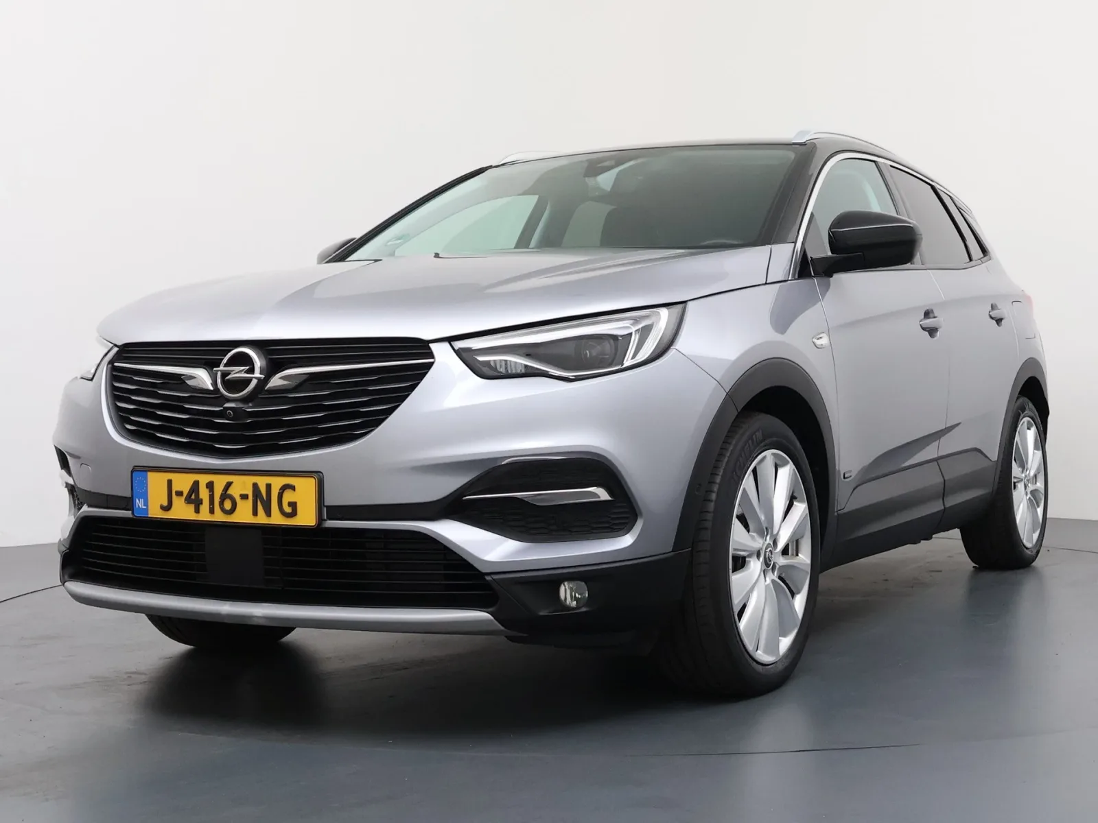 Opel Grandland X (2020) — foto 1