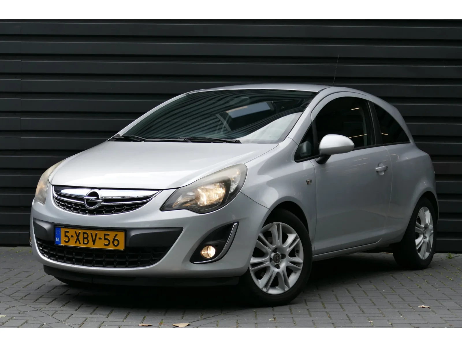 Opel Corsa (2014) — foto 1