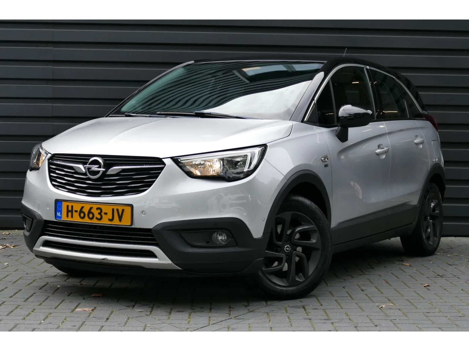Opel Crossland (2019) — foto 1