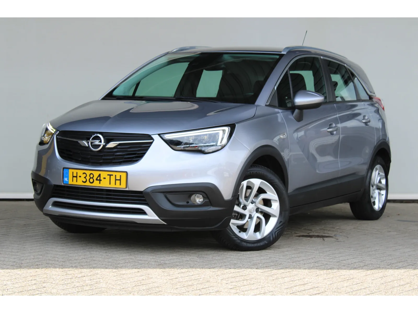 Opel Crossland X (2020) — foto 1