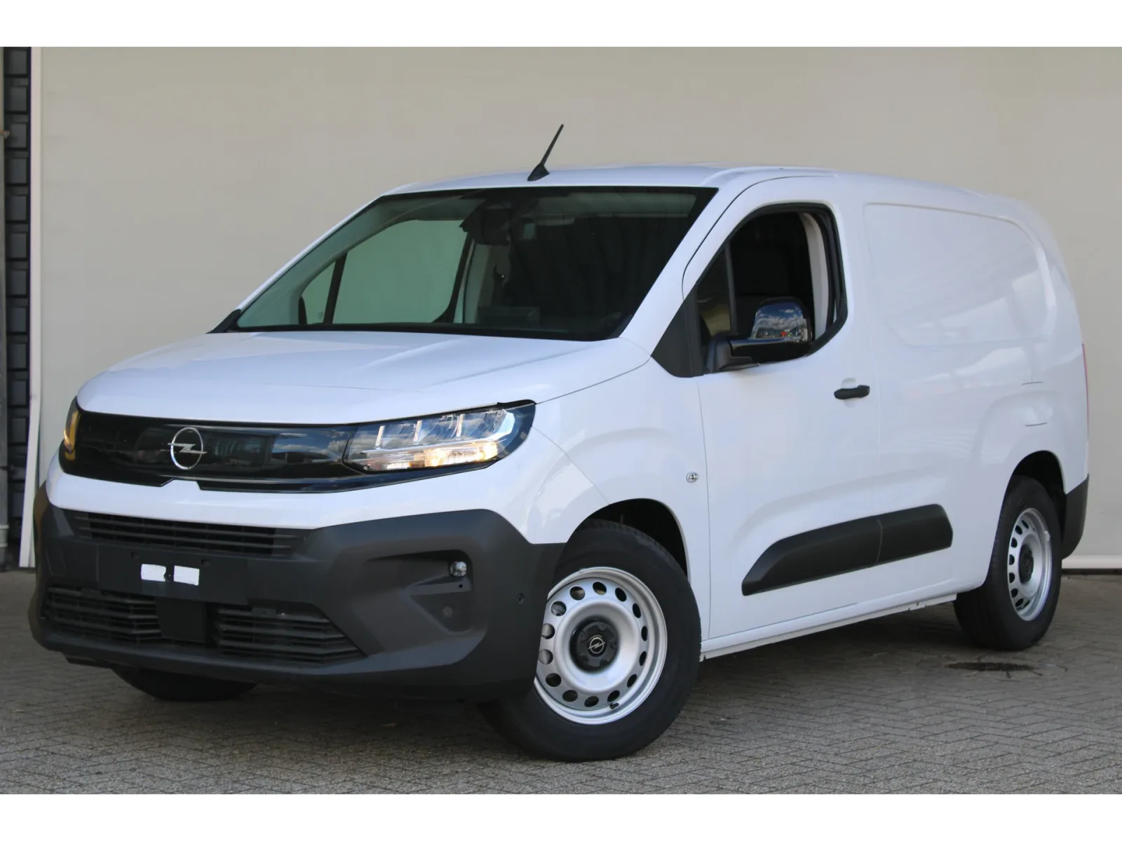 Opel Combo (2026) — foto 1