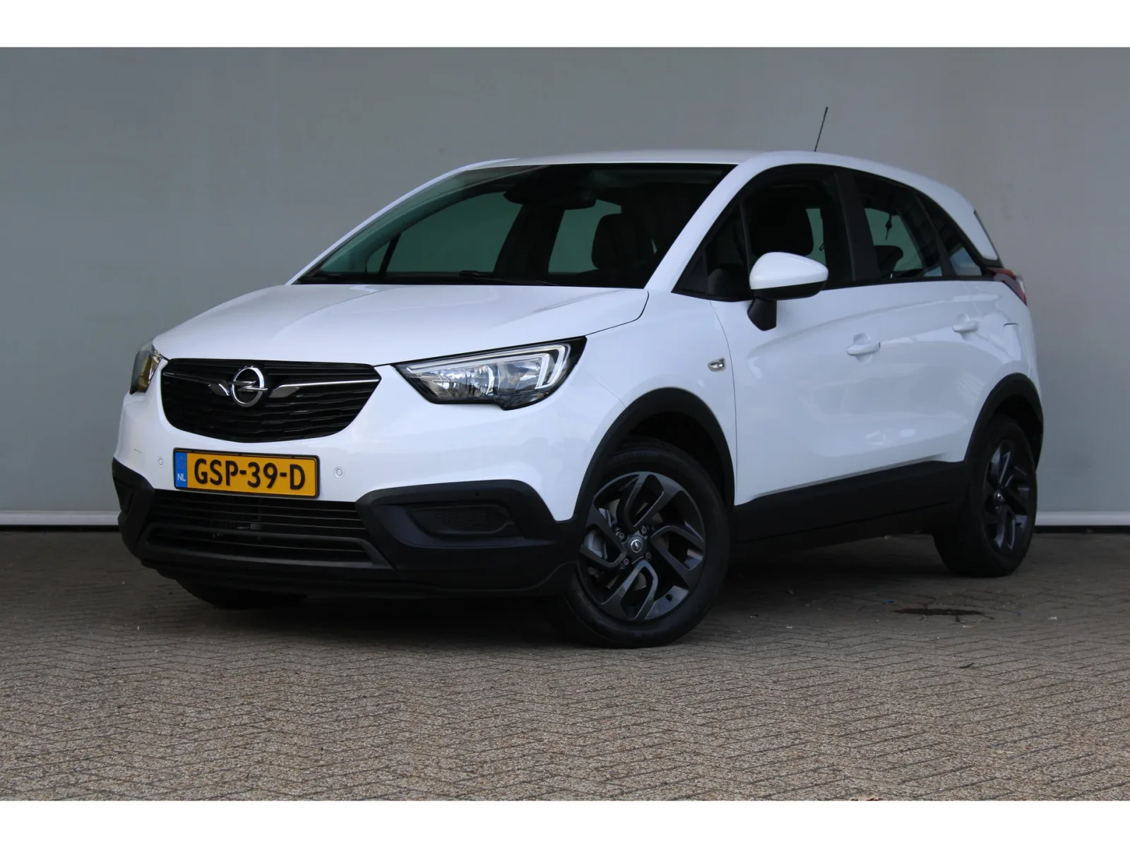 Opel Crossland (2017) — foto 1