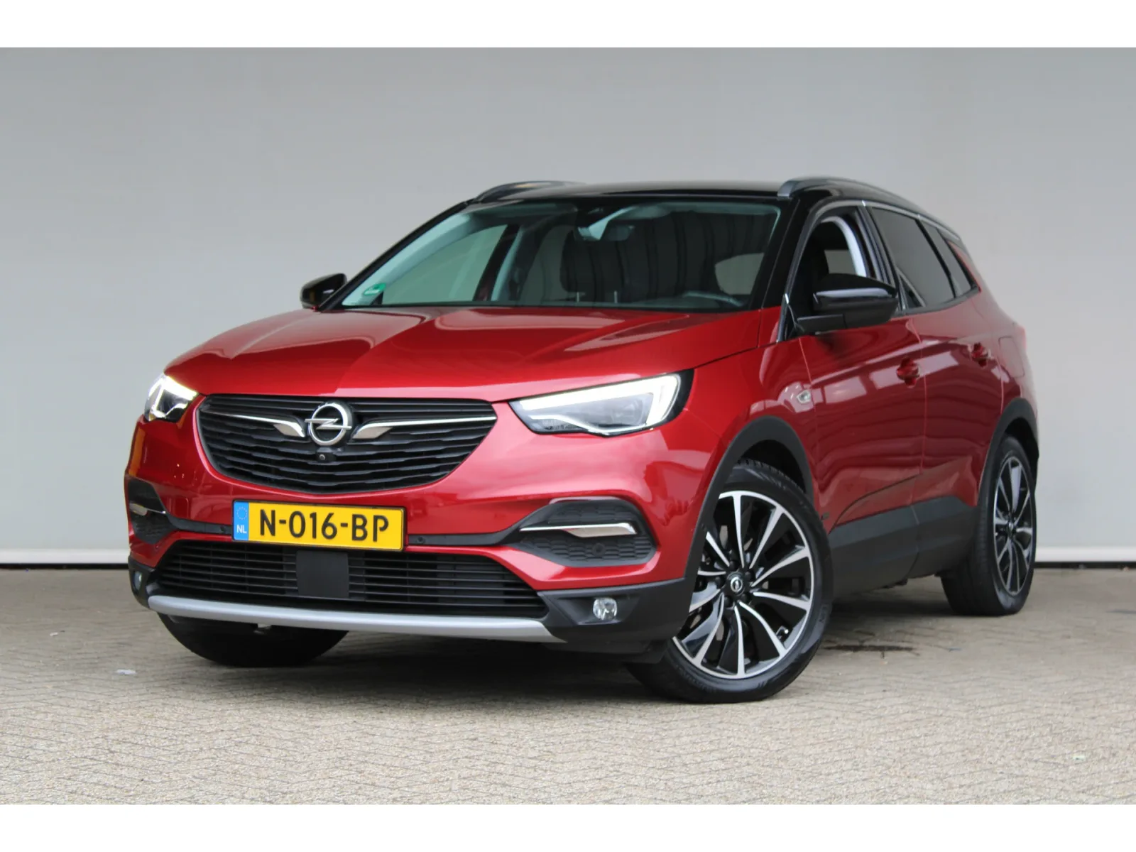 Opel Grandland (2020) — foto 1