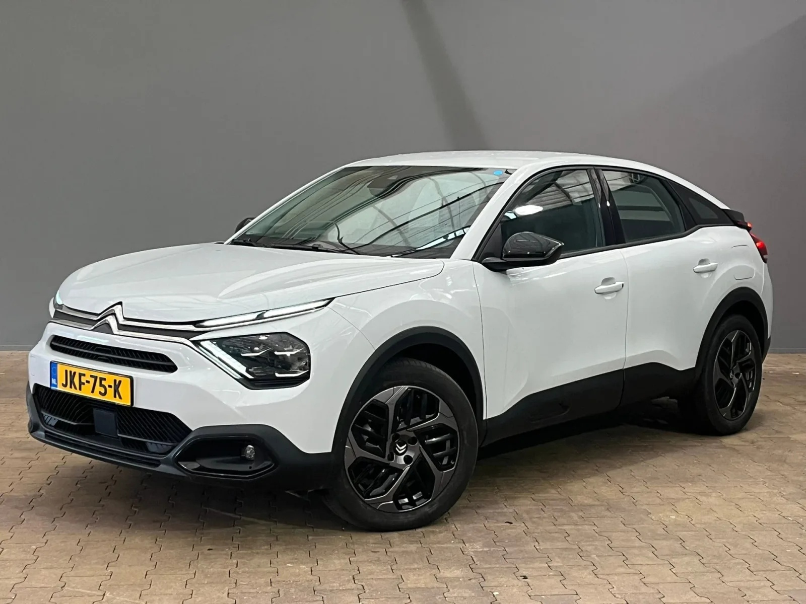 Citroën C4 (2024) — foto 1