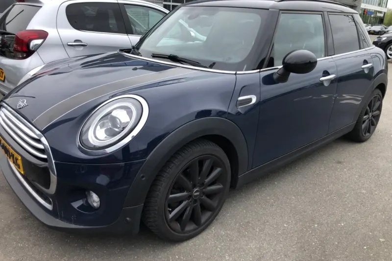 MINI Cooper (2019)