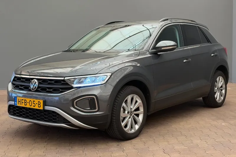 Volkswagen T-Roc (2025)