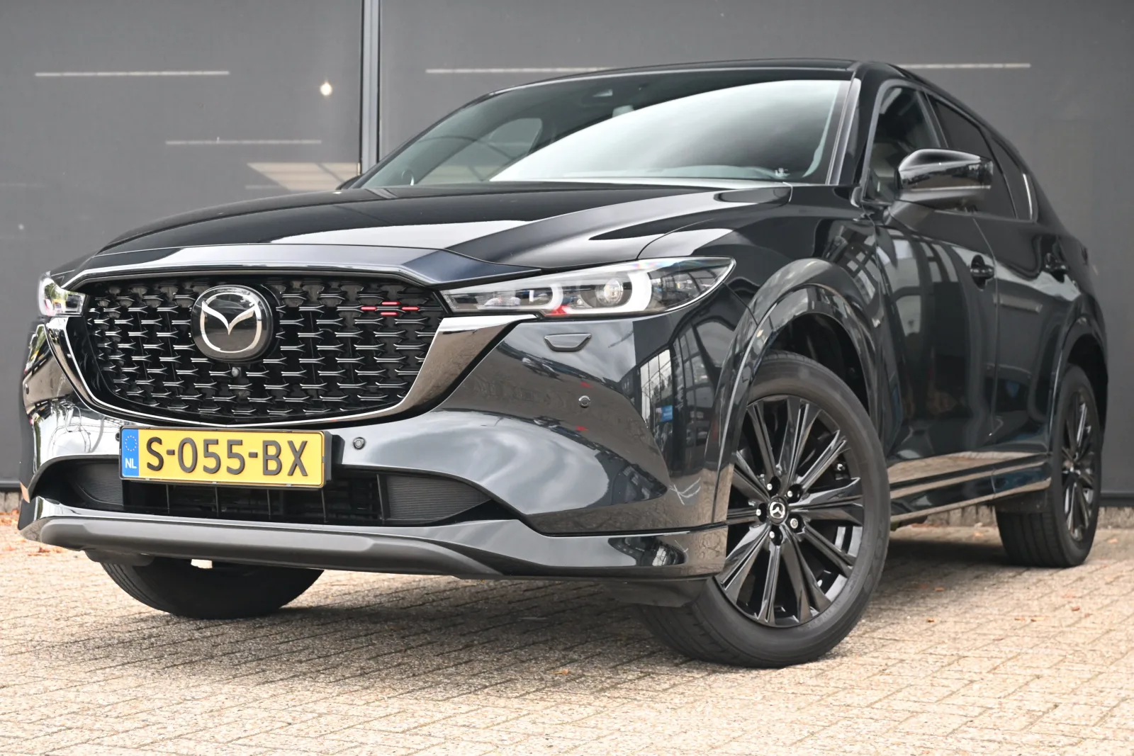 Mazda CX-5 (2023) — foto 1