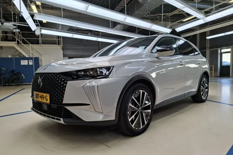 DS 7 (2025)