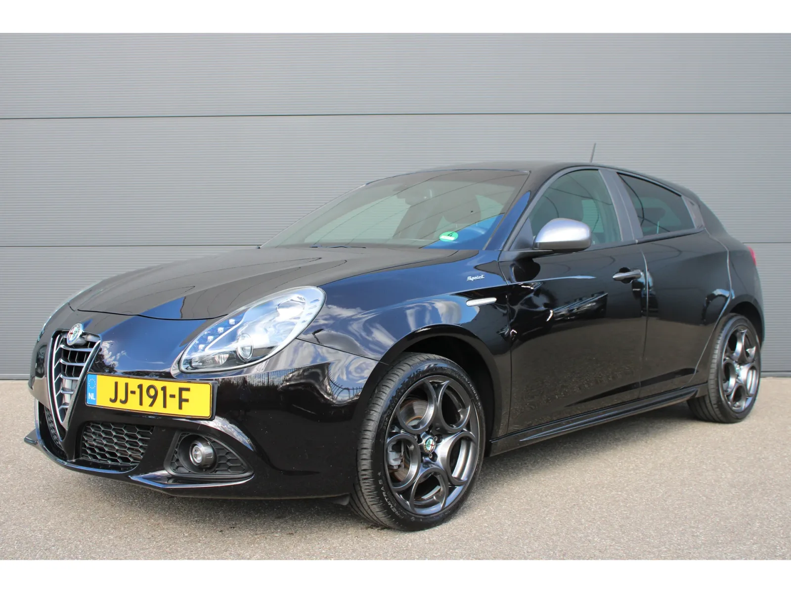 Alfa Romeo Giulietta (2016) — foto 1