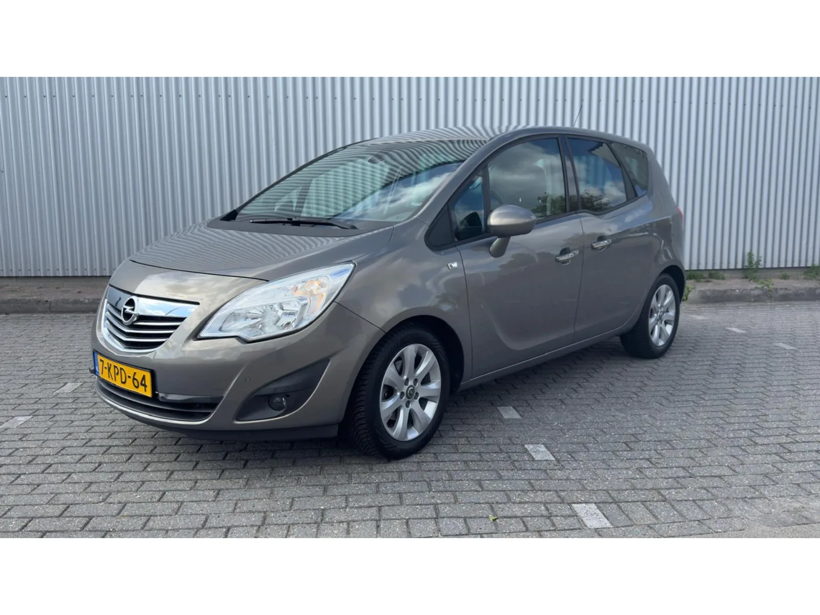 Opel Meriva (2013) — foto 1