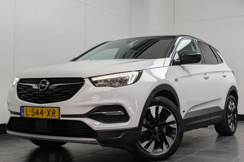 Opel Grandland X (2021)