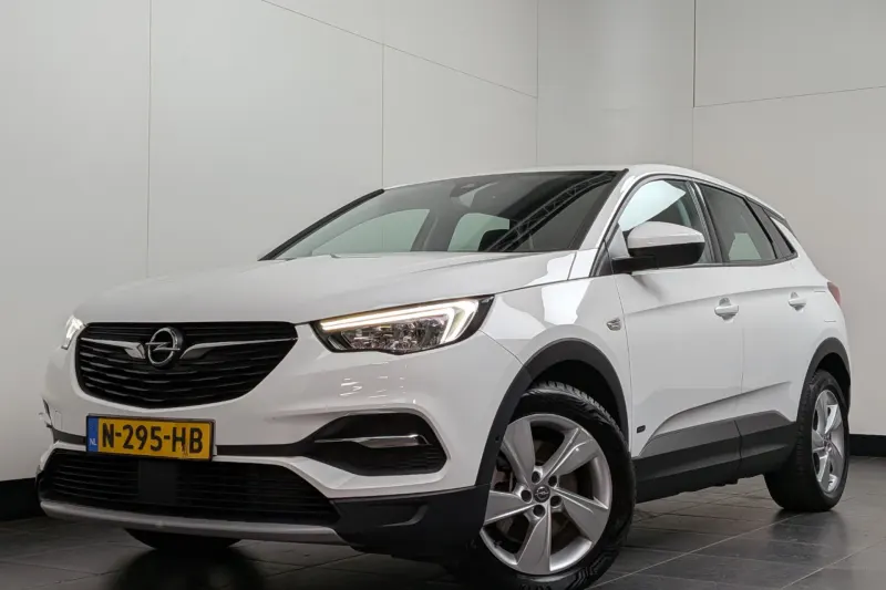 Opel Grandland (2021)
