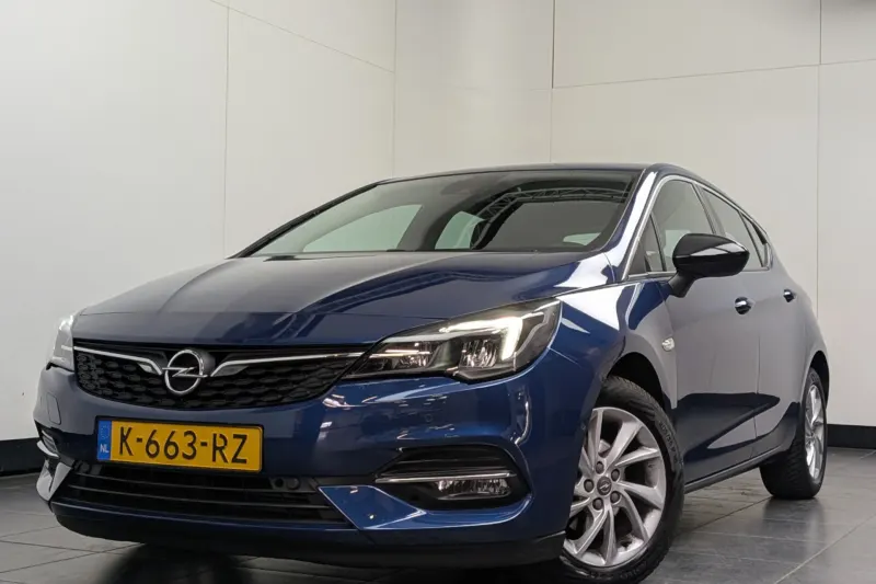 Opel Astra (2021)
