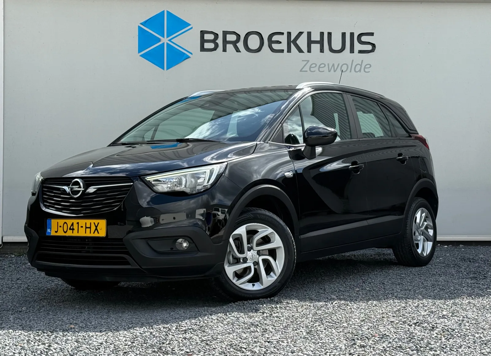 Opel Crossland X (2020) — foto 1