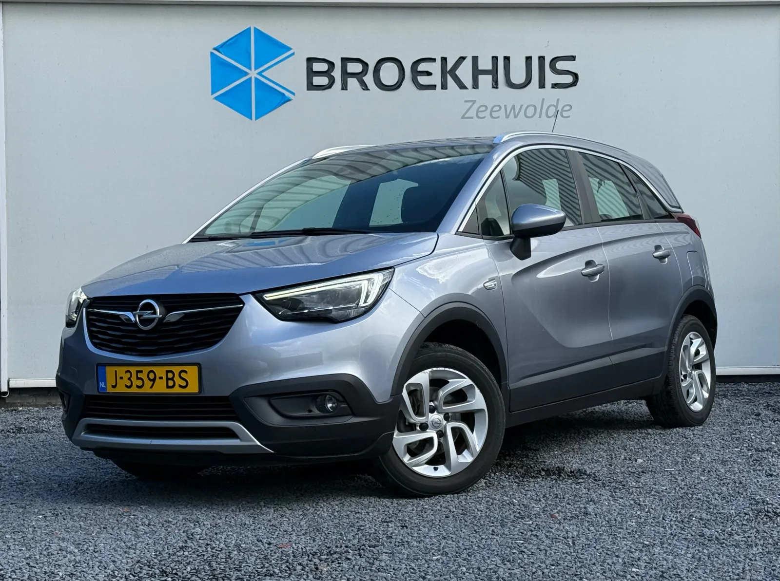Opel Crossland X (2020) — foto 1