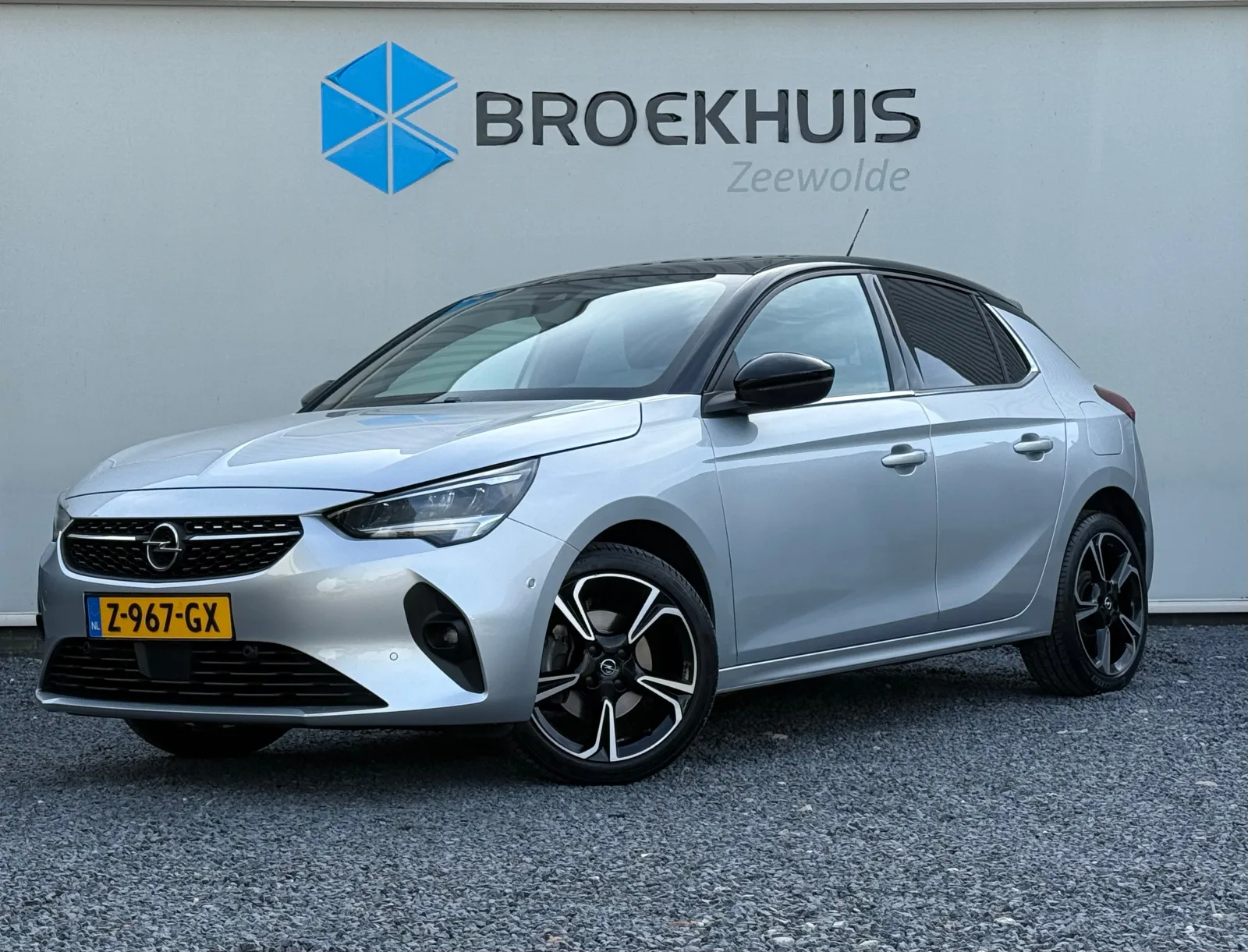 Opel Corsa (2022) — foto 1