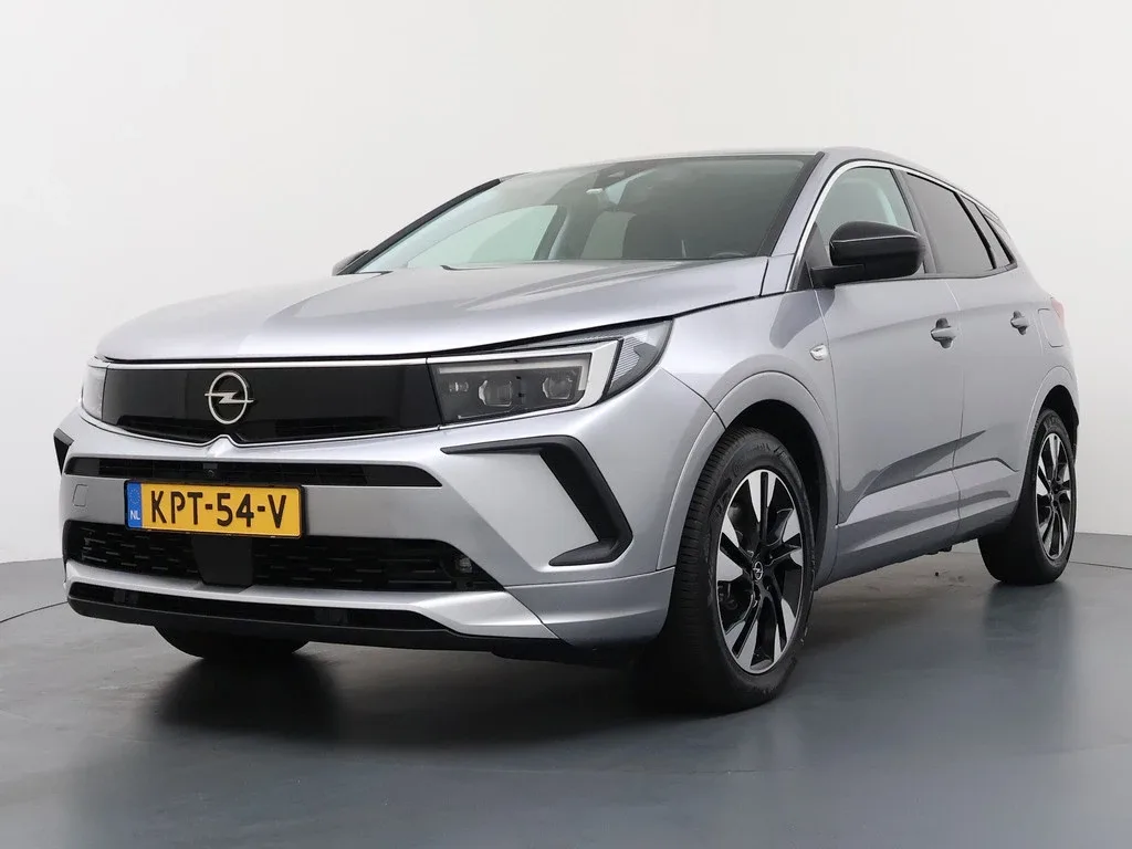 Opel Grandland (2022) — foto 1